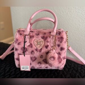 Juicy Couture “Let’s get Cozy” Satchel